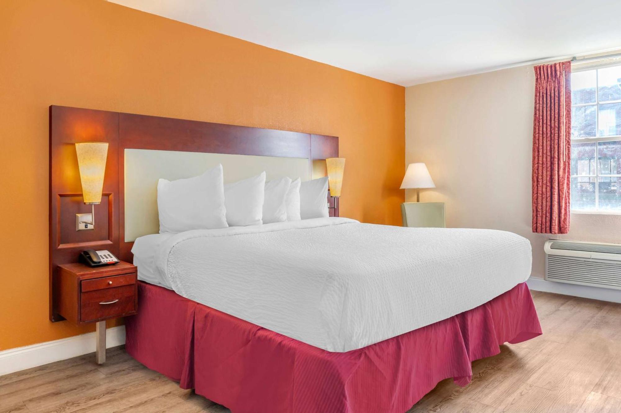 Days Inn & Suites By Wyndham Rocky Mount Golden East Kültér fotó
