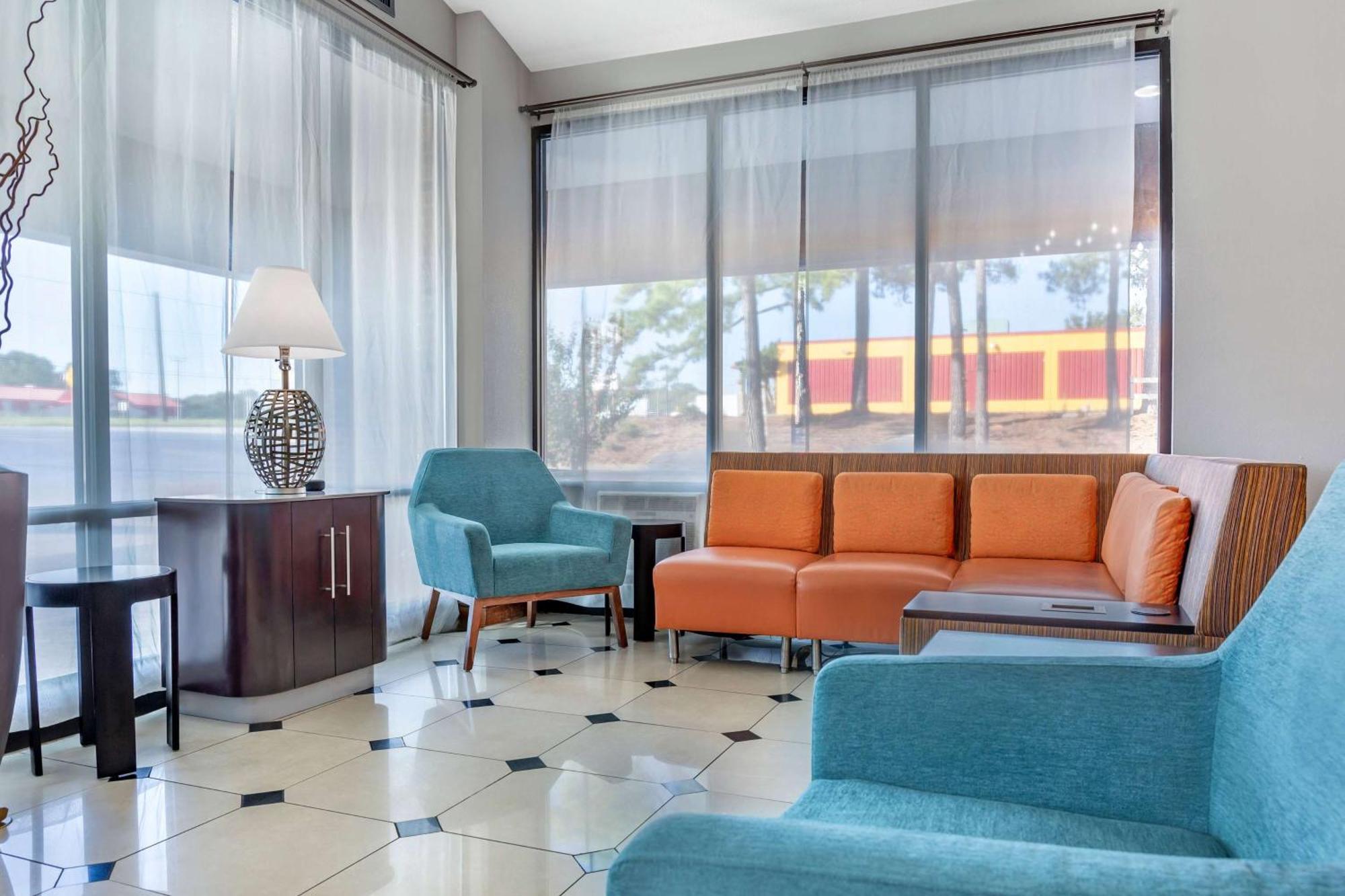 Days Inn & Suites By Wyndham Rocky Mount Golden East Kültér fotó