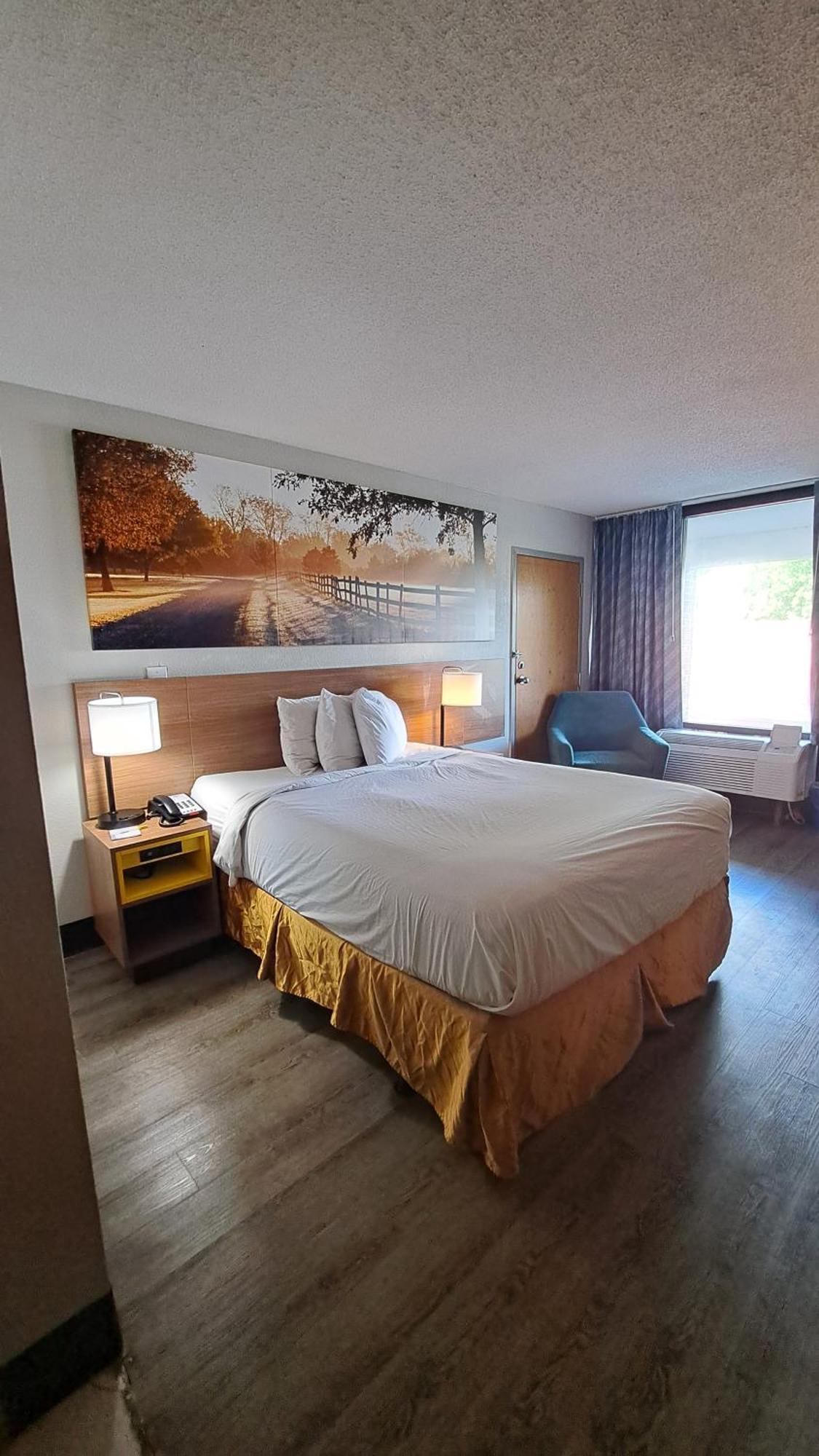 Days Inn & Suites By Wyndham Rocky Mount Golden East Kültér fotó