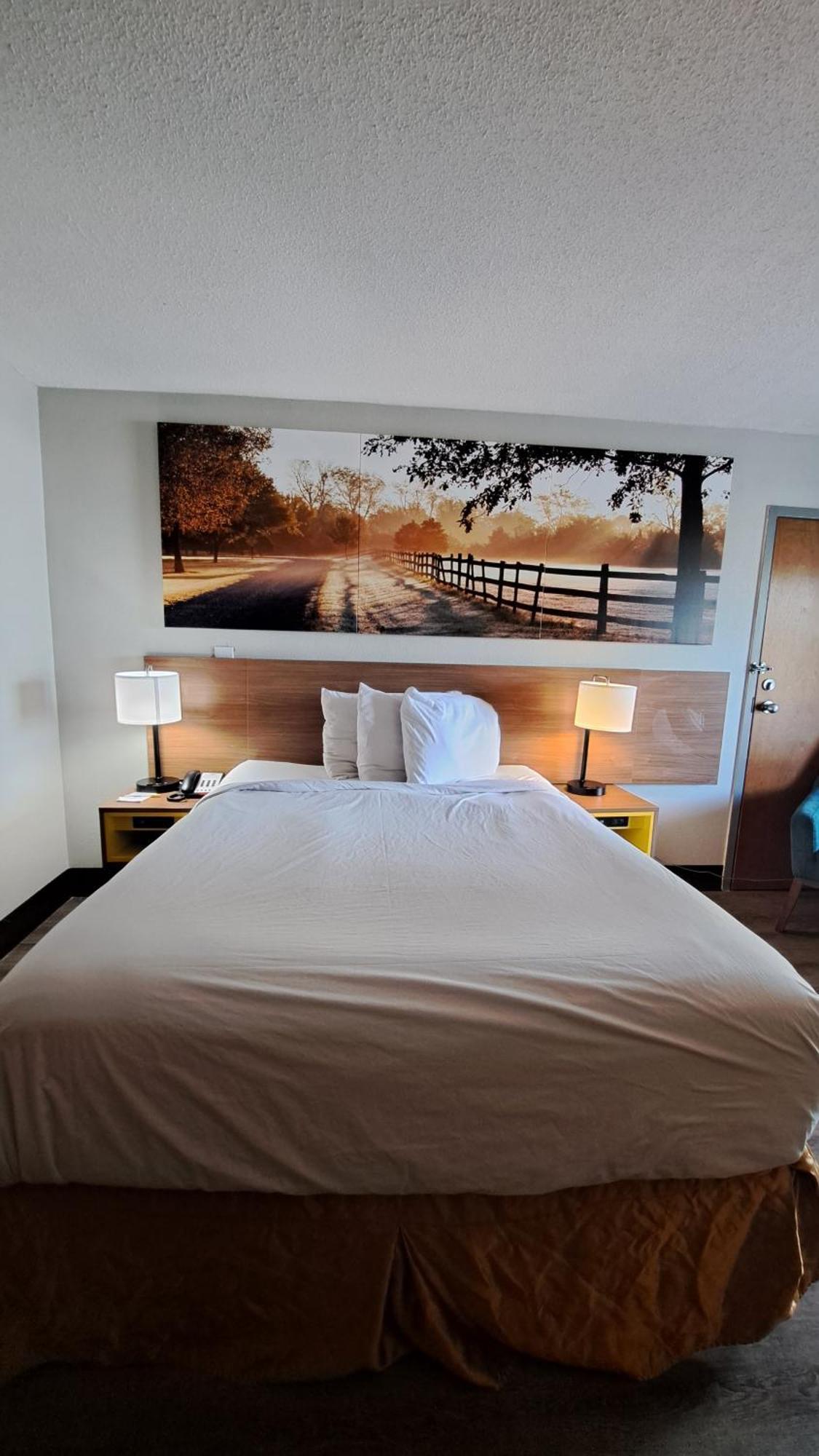 Days Inn & Suites By Wyndham Rocky Mount Golden East Kültér fotó