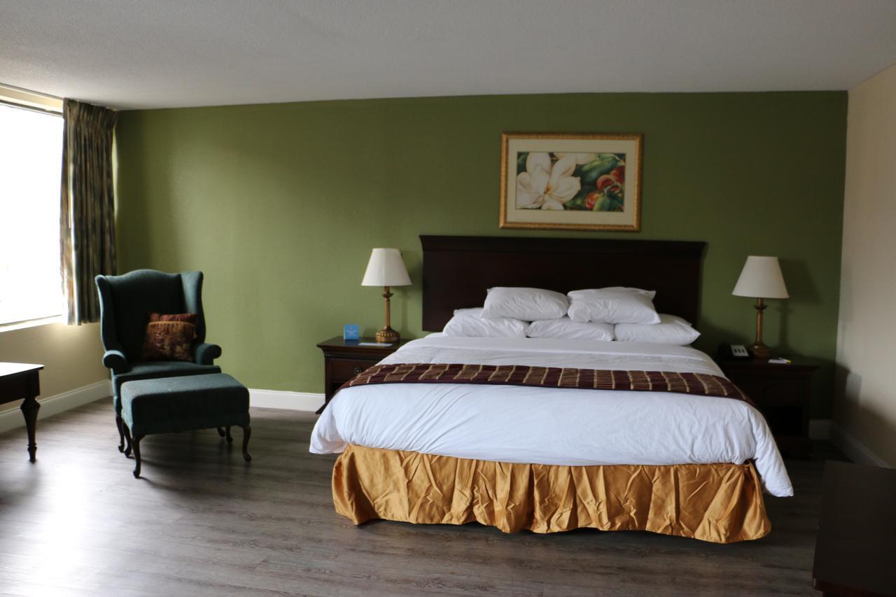 Days Inn & Suites By Wyndham Rocky Mount Golden East Kültér fotó